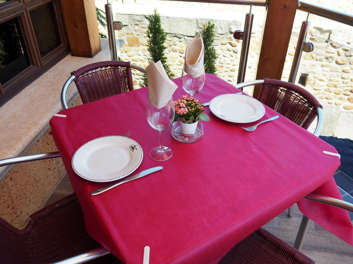 Hostal Don Suero De Quinones Hospital de Órbigo Εξωτερικό φωτογραφία