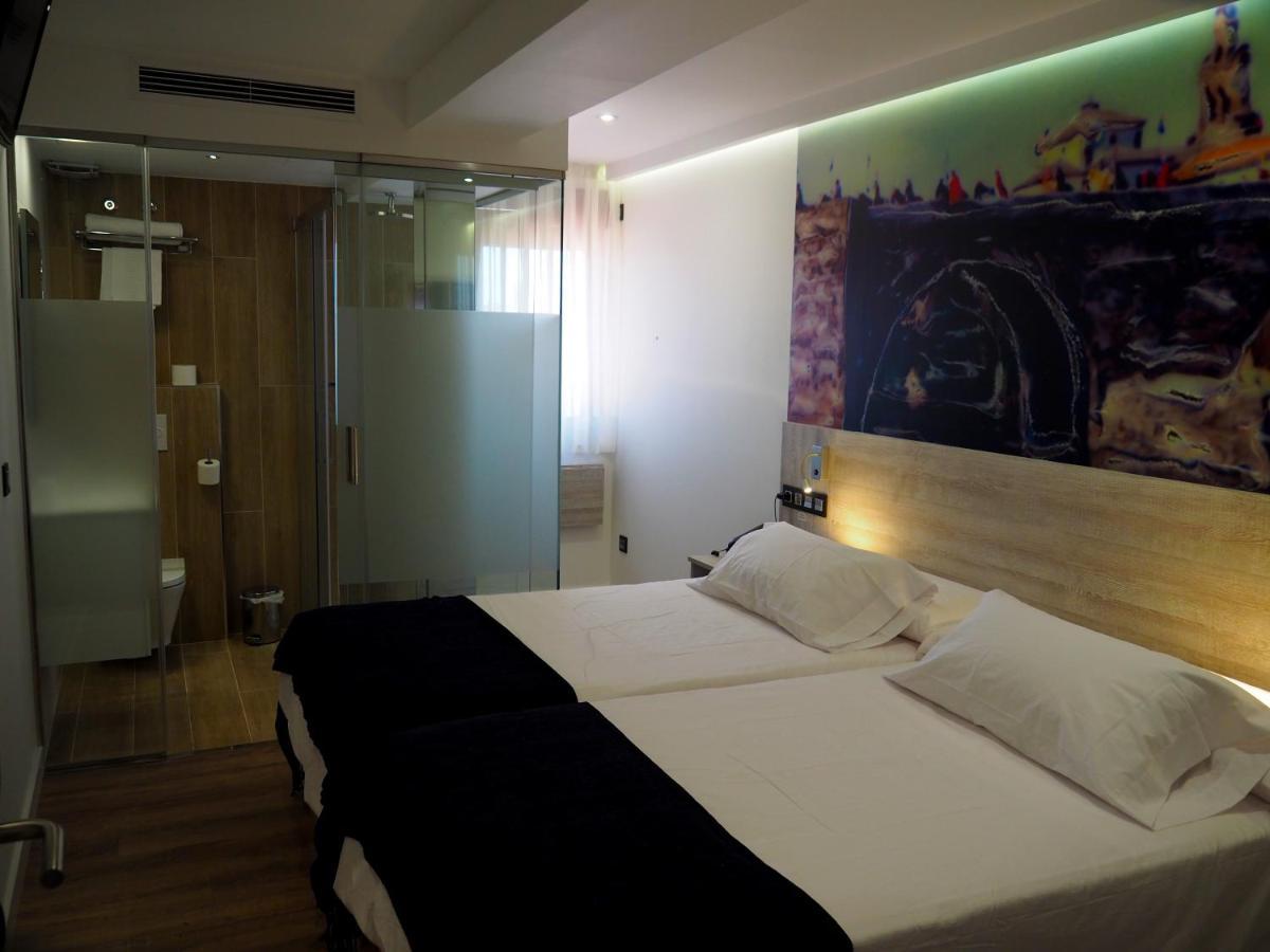 Hostal Don Suero De Quinones Hospital de Órbigo Εξωτερικό φωτογραφία