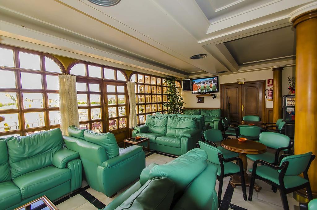 Hostal Don Suero De Quinones Hospital de Órbigo Εξωτερικό φωτογραφία